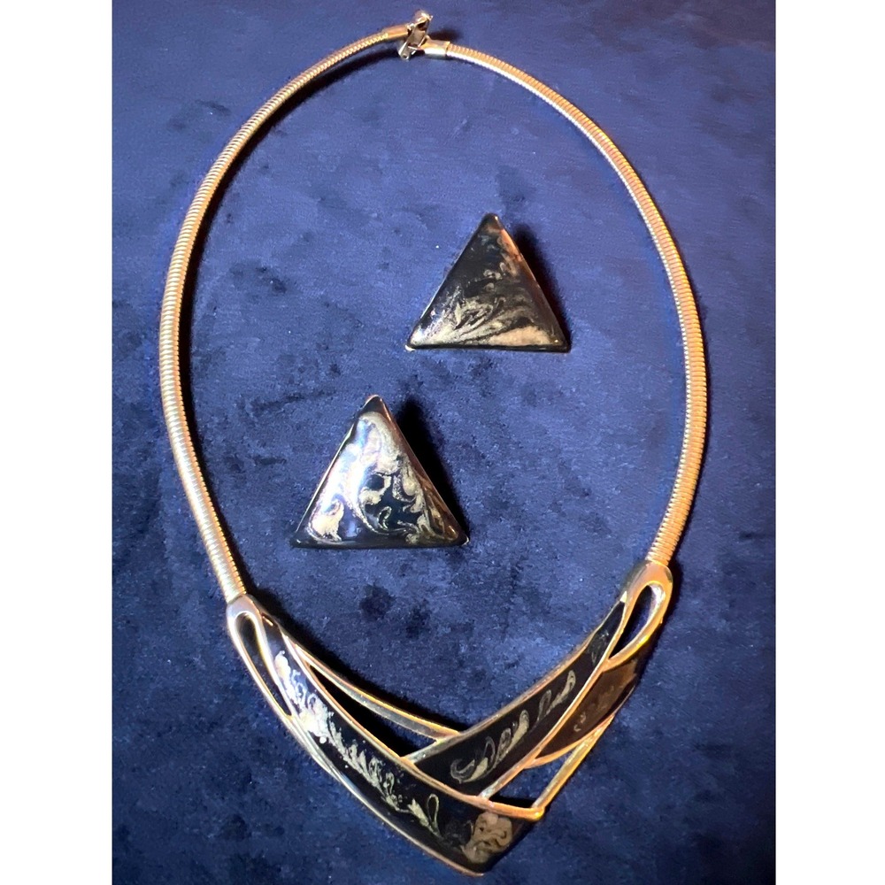 Vintage Gold Tone Black Marbled Enamel Collar Necklace and Triangle Earring Set